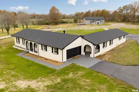 7837 State Highway 37 Hwy, Benton, IL 62812