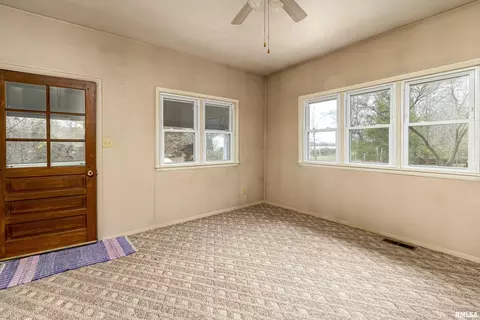 8750 E Casey Pike Rd, Mount Vernon, IL 62864 photo 5