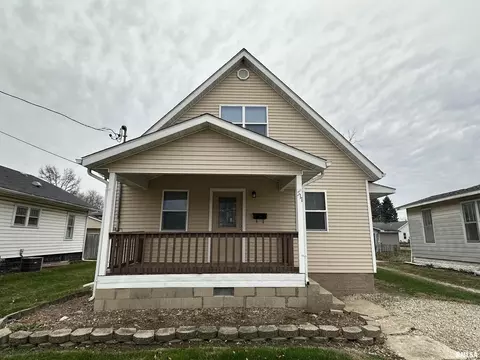 511 W Saint Anthony Ave, Effingham, IL 62401