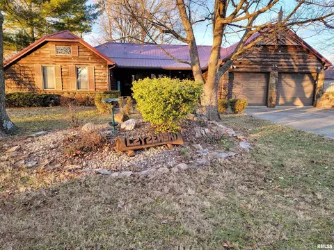 35 Stone Forge Pike, Flora, IL 62839