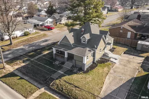 913 N State St, Marion, IL 62959