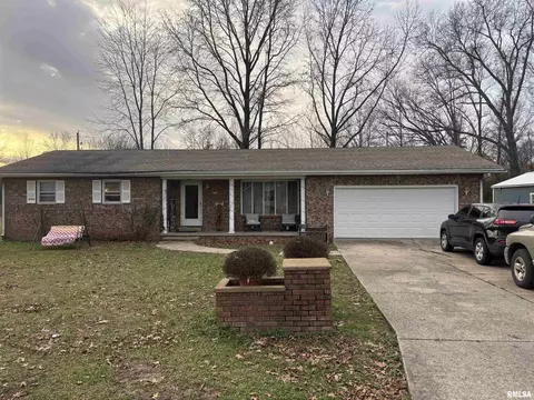 500 S Dean St, Royalton, IL 62983