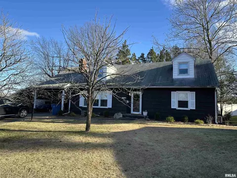 106 Apple Ln, Anna, IL 62906