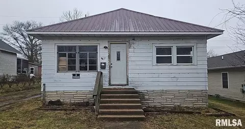 407 N Gardner St, West Frankfort, IL 62896