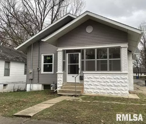 500 N 8th St, Mount Vernon, IL 62864
