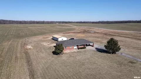 8250 Highway 34 N Hwy, Galatia, IL 62935