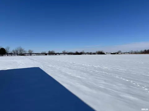 000 Hawthorn Rd, Salem, IL 62881