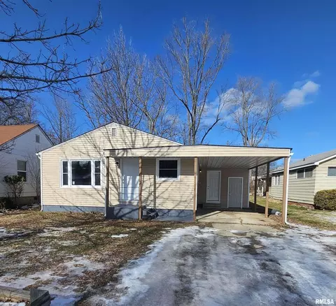 2812 Logan St, Mount Vernon, IL 62864