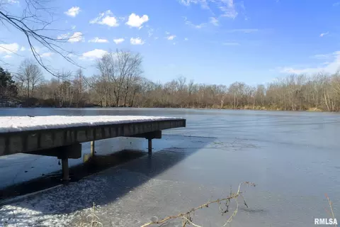 000 Casey Springs Ln, Vienna, IL 62295