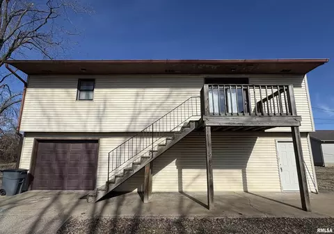 417 S Pershing St, Energy, IL 62933