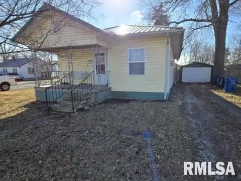 2301 Perkins Ave, Mount Vernon, IL 62864