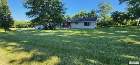 654 Town Creek Rd, Murphysboro, IL 62966