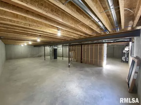 8211 Stirrup Ln, Springfield, IL 62712 photo 20