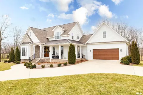 101 Oak Run Dr, Paducah, KY 42001