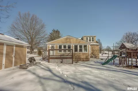 104 E 4th St, Sparta, IL 62286 photo 3