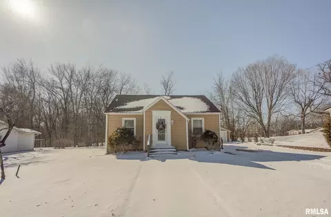 104 E 4th St, Sparta, IL 62286 photo 2