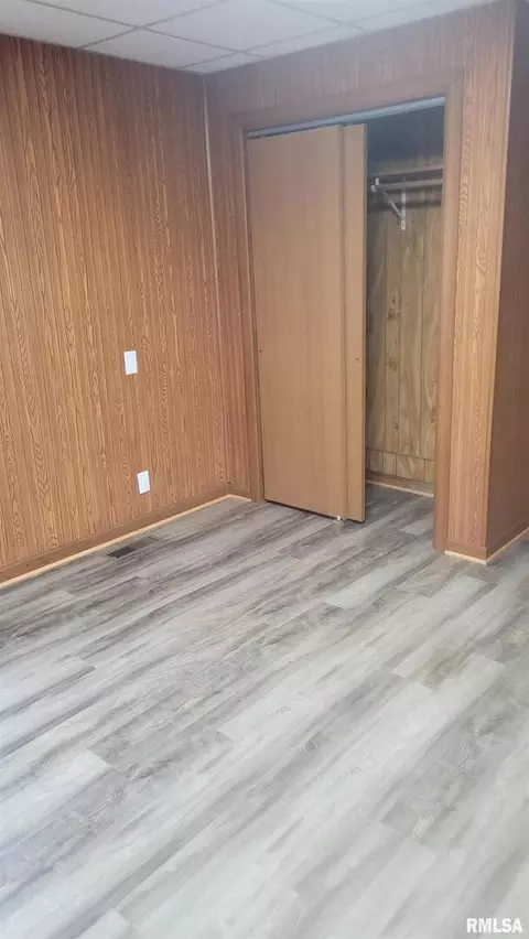 Other - 211 W Bryan St, Herrin, IL 62948 photo 5 of 8