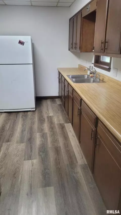 Kitchen - 211 W Bryan St, Herrin, IL 62948 photo 2 of 2
