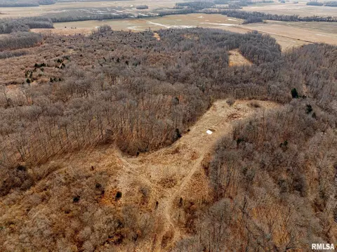 000 Propes Rd, Iuka, IL 62849