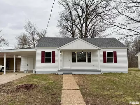 109 E 15th St, Metropolis, IL 62960