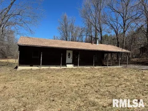 3456 Baptist Camp Rd, Carterville, IL 62918
