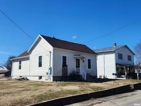 206 E South St, Pinckneyville, IL 62274