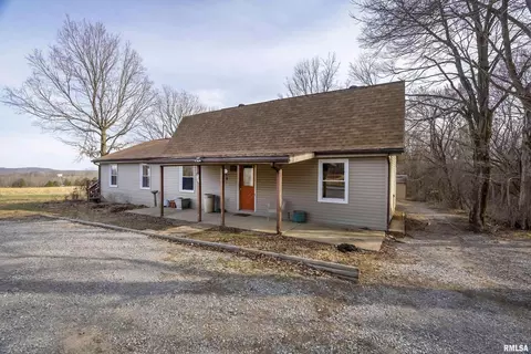 320 Cline Ln, Vienna, IL 62995