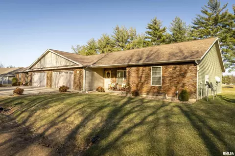 112 Mcvicker Dr, Energy, IL 62933