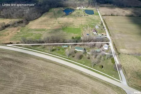 1219 Buchanan Rd, Iuka, IL 62849