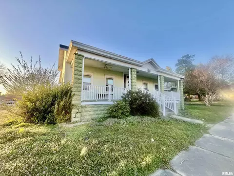 801 Metropolis St, Metropolis, IL 62960