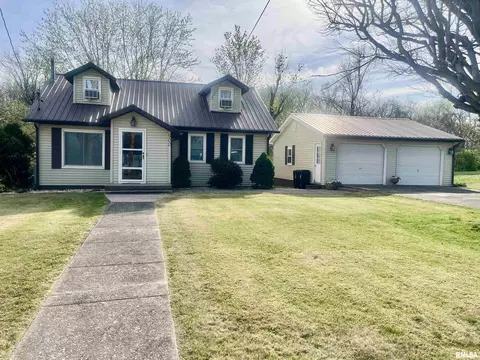 900 Winnebago Ave, Olmsted, IL 62970