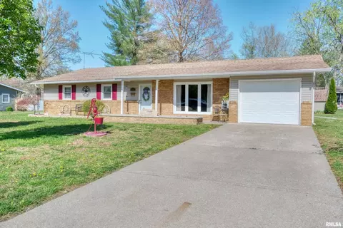 1006 Roberta Dr, Murphysboro, IL 62966