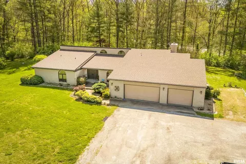 1 Morgan Dr, Murphysboro, IL 62966