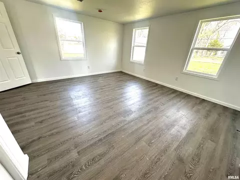 Other - 641 N Hickory St, Centralia, IL 62801 photo 1 of 2