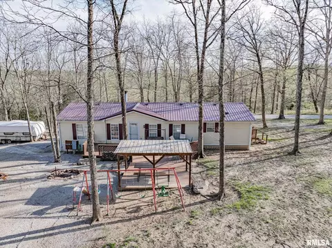 565 Dutton Chapel Rd, Golconda, IL 62938