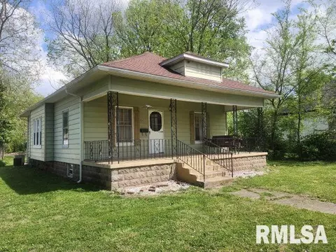 203 S Burr St, Marion, IL 62959
