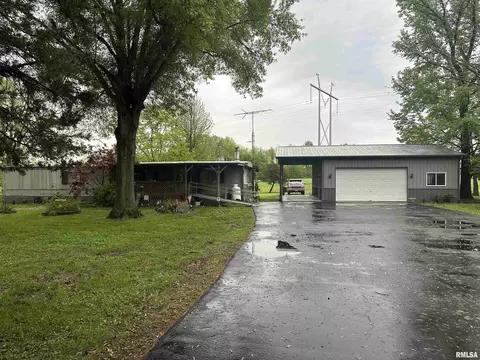 1559 Goldenrod Rd, Coulterville, IL 62237