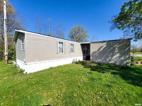 1110 W 7th St, Flora, IL 62839 photo 41