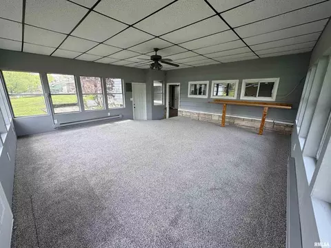 411 Springfield Ave, Anna, IL 62906 photo 11