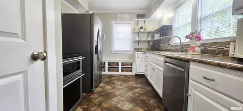 401 E 5th St, Mount Carmel, IL 62863 photo 12