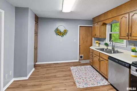 515 E Calumet St, Centralia, IL 62801 photo 18