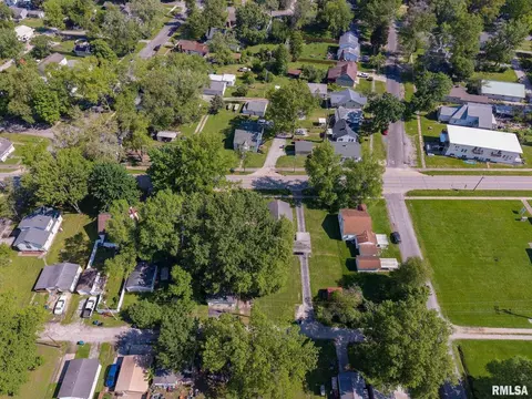 515 E Calumet St, Centralia, IL 62801 photo 36