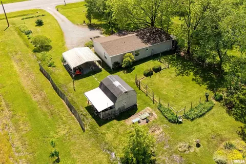 24027 N Highway 51 Hwy, Elkville, IL 62932