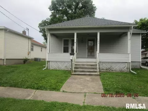 1106 E St Louis St, West Frankfort, IL 62896