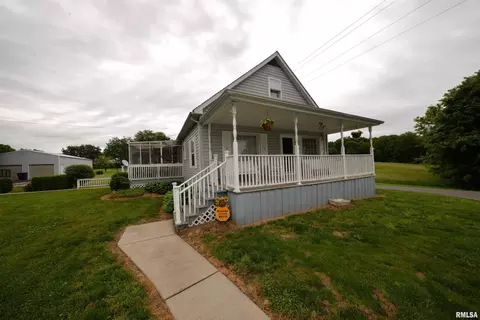 12522 N Dartmouth Ln, Mount Vernon, IL 62864