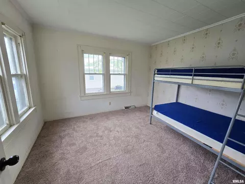Bedroom - 1201 E Noleman St, Centralia, IL 62801 photo 1 of 7