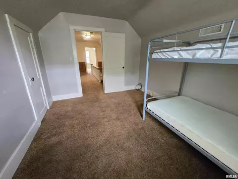 Bedroom - 1201 E Noleman St, Centralia, IL 62801 photo 6 of 7