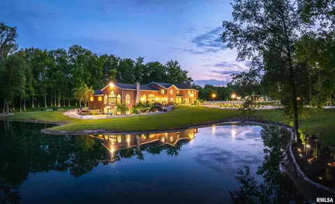 13642 Saint Rose Rd, Highland, IL 62249