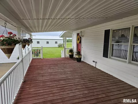 16485 E Robin Rd, Mount Vernon, IL 62864 photo 11