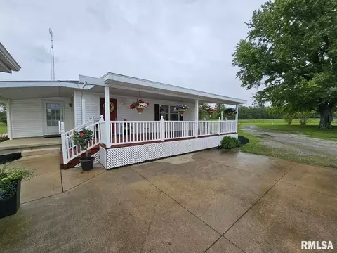 16485 E Robin Rd, Mount Vernon, IL 62864 photo 16
